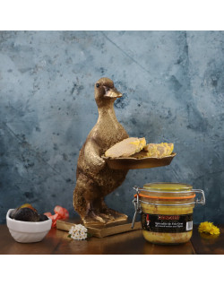 foie gras de canard entier du sud-ouest en conserve aux figues tranché