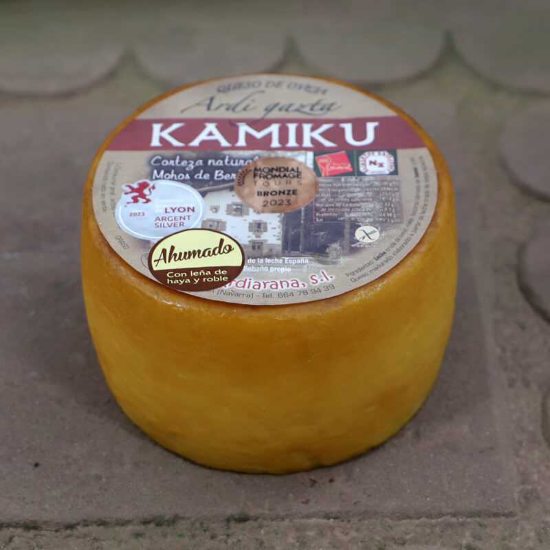 Kamiku fumé entier de 1.1 kg