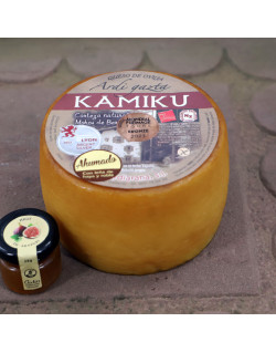 Kamiku fumé entier de 1.1 kg accompagné d'un petit pot de confiture de figues